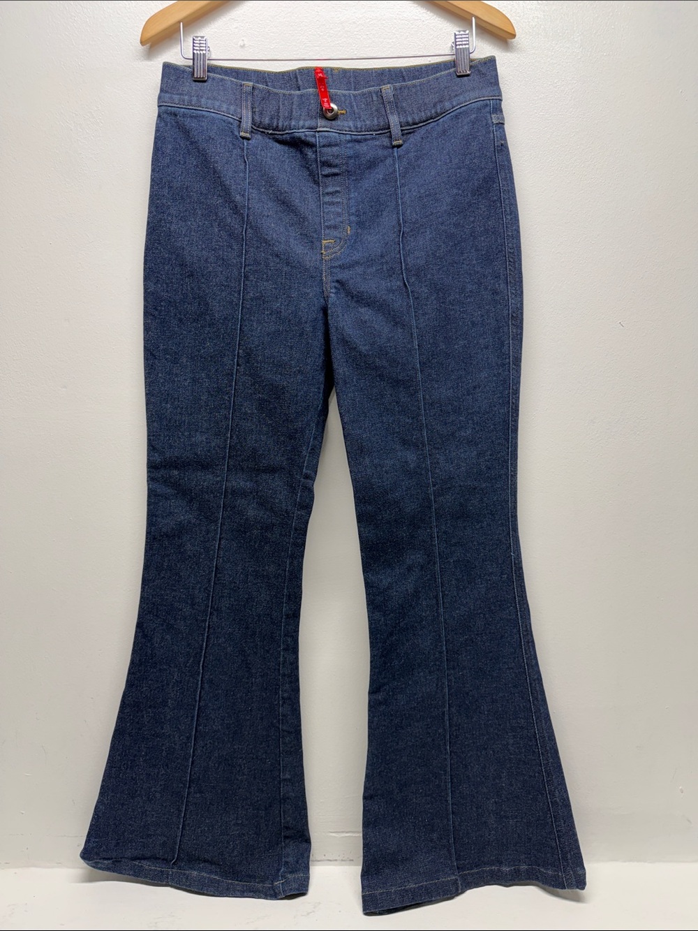 Spanx Jeans Pintuck Flare Seam Front Denim Pant Cotton High Rise Blue Size Large - Picture 3 of 10